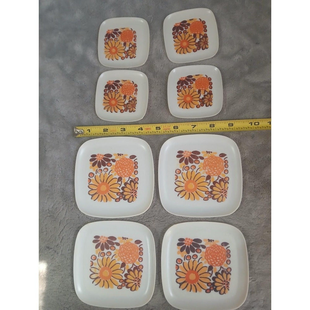 Vintage 70s Floral Plastic Plate Play Set 8pc Orange Yellow Retro Square - Picture 3 of 5